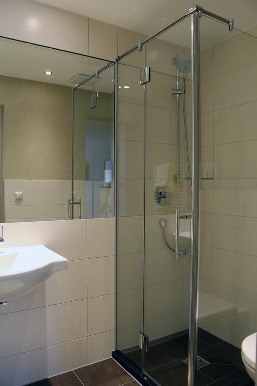 Appartements Zerzer Ried im Oberinntal Δωμάτιο φωτογραφία
