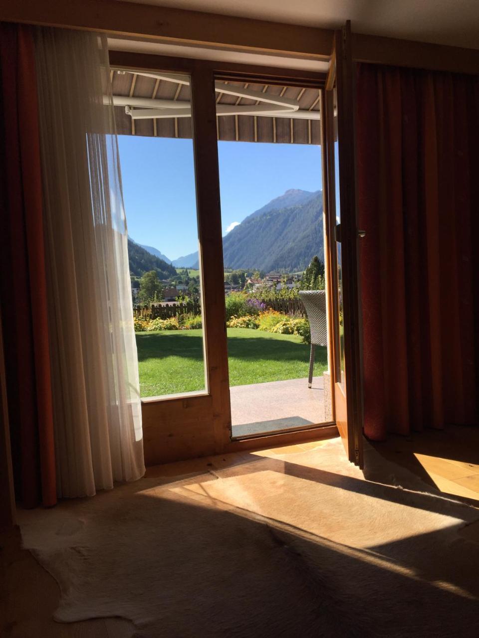 Appartements Zerzer Ried im Oberinntal Εξωτερικό φωτογραφία